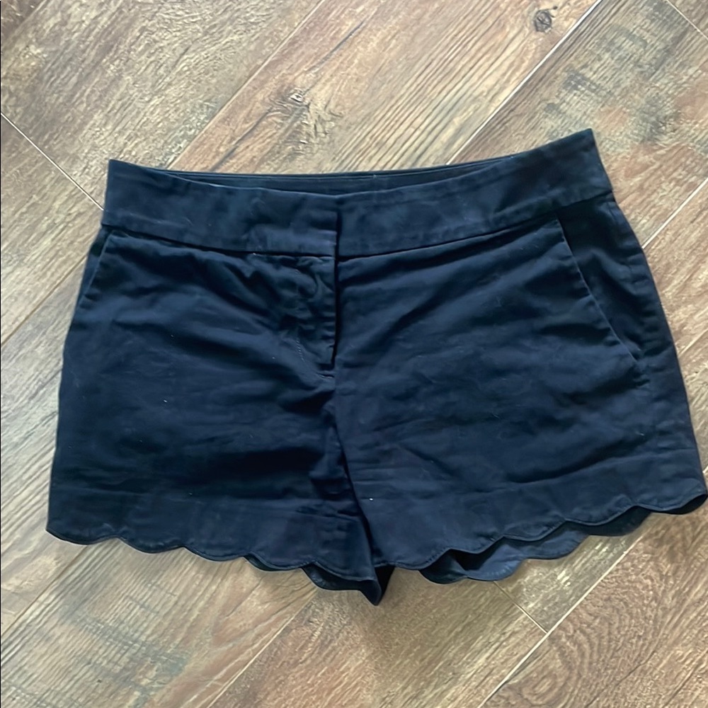 LOFT Black Scalloped Shorts